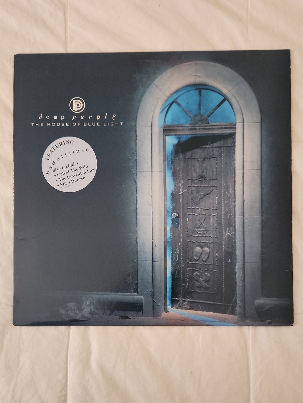 Deep Purple "The House of Blue Light" Vinyl Album - NEVER PLAYED DISPLAY ITEM NM